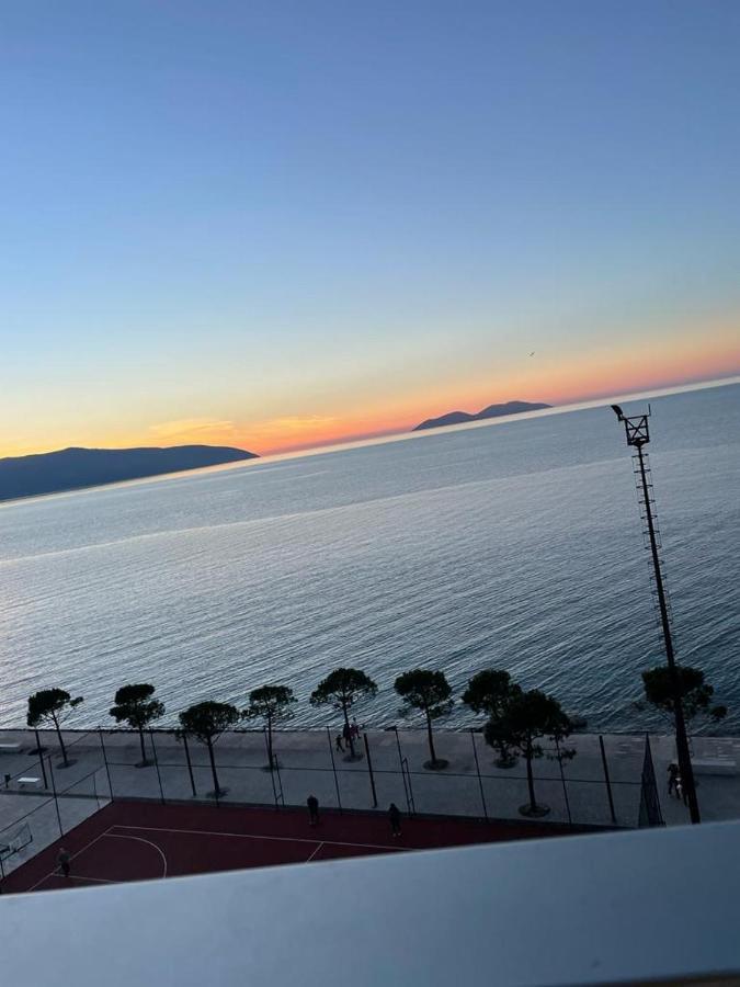 Martin Apartment Vlore Bagian luar foto
