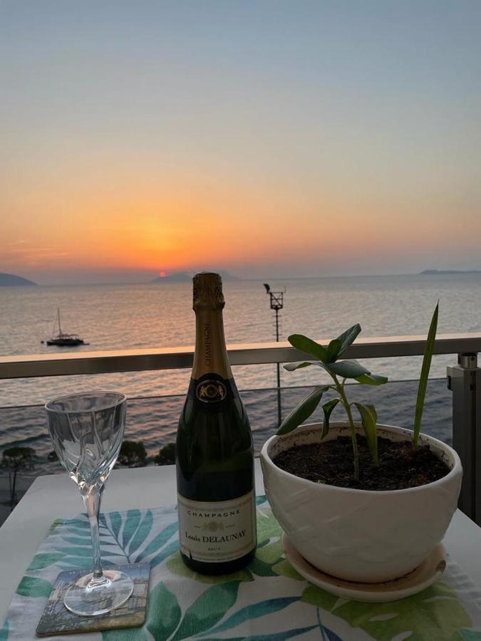 Martin Apartment Vlore Bagian luar foto