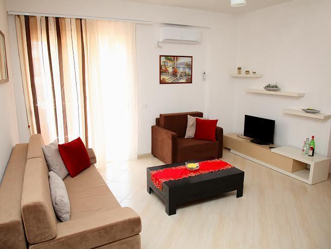Martin Apartment Vlore Bagian luar foto